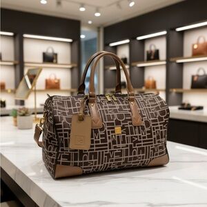 Diane von Furstenberg Vintage Overnight Bag Tote Classic DVF Brown / Tan Logo